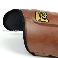 Fairtex Shin Guard SP8 Vintage Brown -Knockout Shop fairtex shin guard sp8 vintage brown 563143