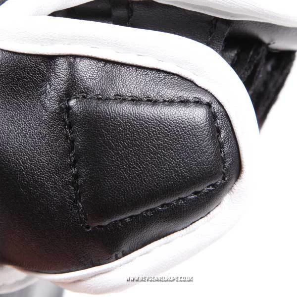 Revgear Kids Deluxe MMA Gloves - Green 10 Revgear Kids Deluxe MMA Gloves - Green - Image 8