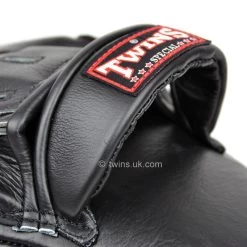 Twins PML-10 Deluxe Curved Focus Mitts Black -Knockout Shop twins pml 10 deluxe curved focus mitts black 115122